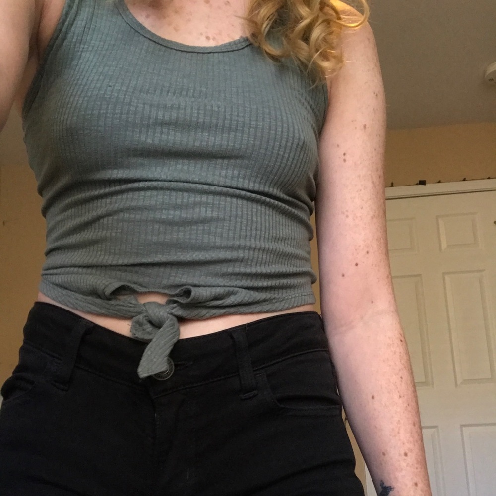 Aerie Tank